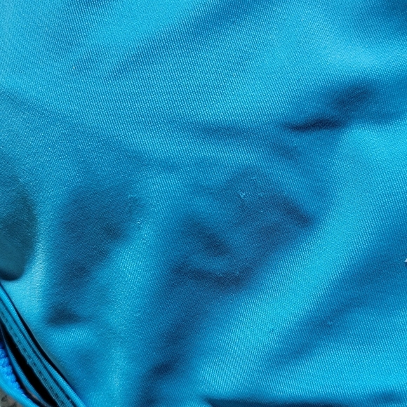 KORTNI JEANE: Marine Blue V crop - Picture 3 of 3